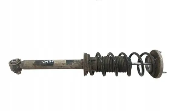 BMW 5 G30 G31 Front shock absorber/damper 6896016