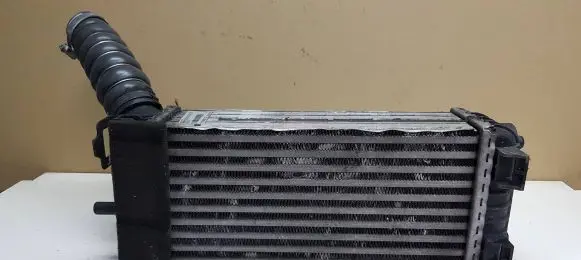 Ford Focus Intercooler radiator 8V61-9L440-CE