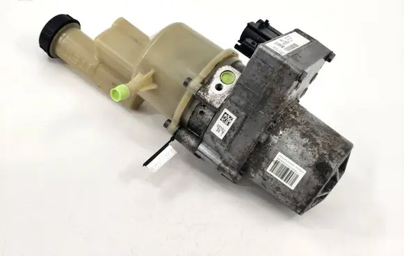 Opel Vivaro Power steering pump 9818127580
