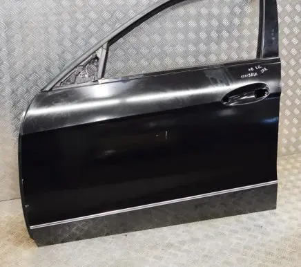 Mercedes-Benz E W212 Front door A2127200105