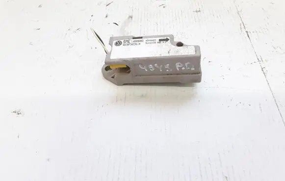 Volkswagen Sharan Airbag deployment crash/impact sensor 1J0909606G 5WK42320 45990403