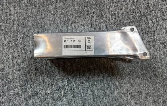 Mini Clubman F54 Dashboard cross member/frame bar 51117351522 7351522