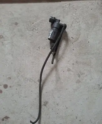 Dacia Duster Windscreen/windshield washer pump 8200295685 286200851R 8200067015