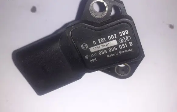 Skoda Roomster (5J) Air pressure sensor 0281002399 038906051B
