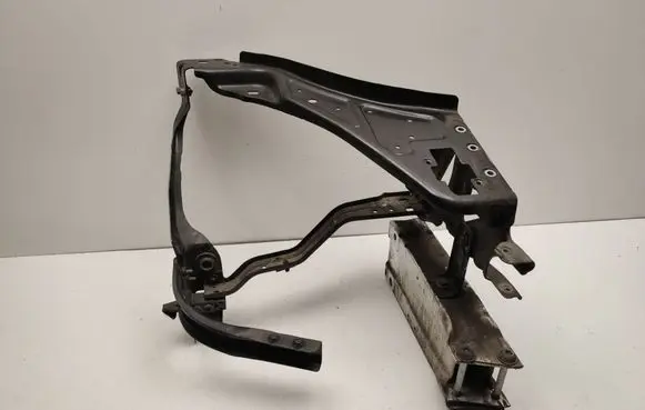 Mercedes-Benz E C207 W207 Headlight/headlamp mounting bracket A2076202000