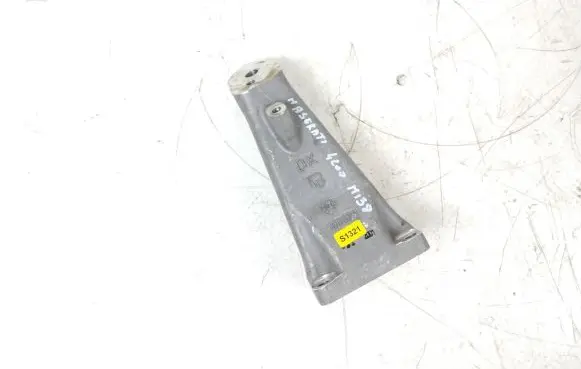 Maserati Coupe Engine mounting bracket 186029
