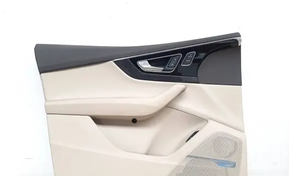 Audi Q7 4M Front door card panel trim