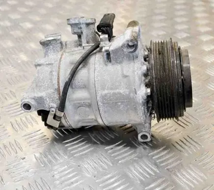 Mercedes-Benz C W205 Air conditioning (A/C) compressor (pump) A0008303902 03025208863