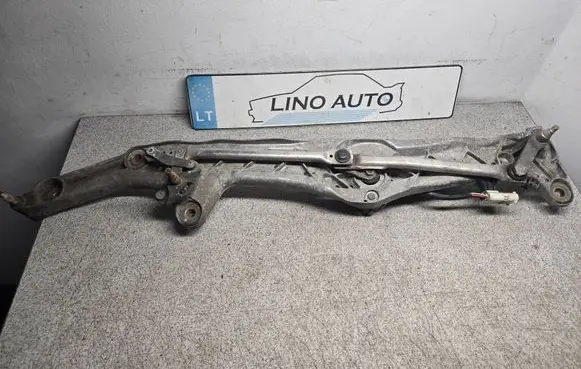 BMW 7 E38 Front wiper linkage and motor 61618352888