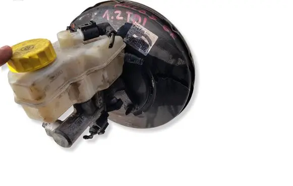 Volkswagen Polo V 6R Brake booster 6R1614105G