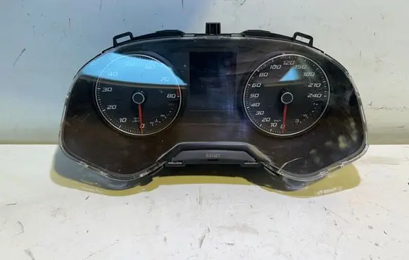 Seat Ibiza V (KJ) Speedometer (instrument cluster) 6F0920740B 6F0240 V030413107