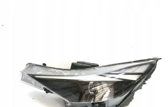 Hyundai Trajet Headlight/headlamp 92101
