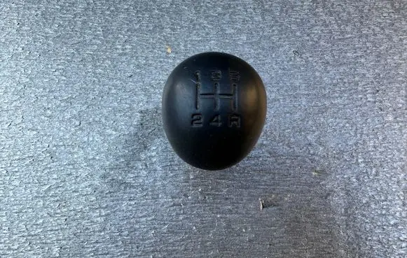 Nissan Terrano Gear shift switch/knob 328656F600
