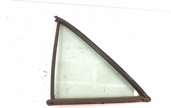 Mercedes-Benz S W126 Rear vent window glass A1267350124 1267350124