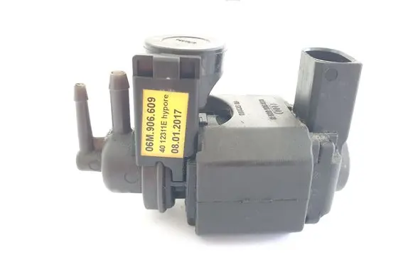 Porsche Panamera (971) Turbo solenoid valve 06M906609