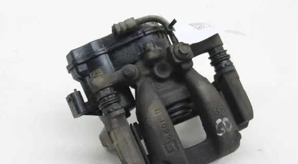 Opel Insignia B Rear brake caliper
