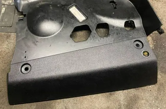 BMW 1 F20 F21 Dashboard lower bottom trim panel 9205399