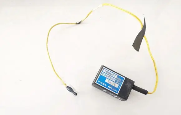 Volvo S40, V40 Air conditioning (A/C) pressure sensor 30815427 csa531c003a