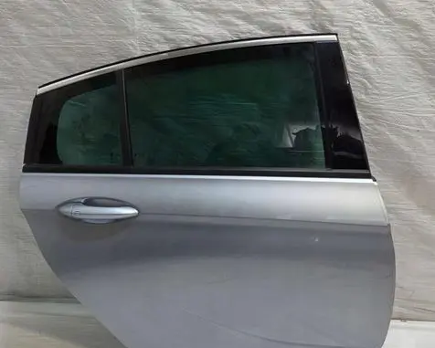 Opel Insignia B Rear door 
