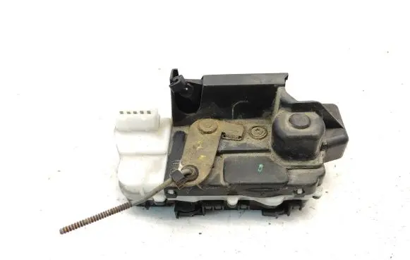 Peugeot 607 Rear door lock