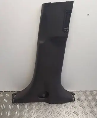 Hyundai Santa Fe (B) pillar trim (bottom) 858452B000