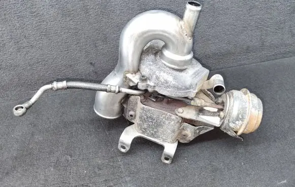 Audi A8 S8 D2 4D Turbo 057145721A