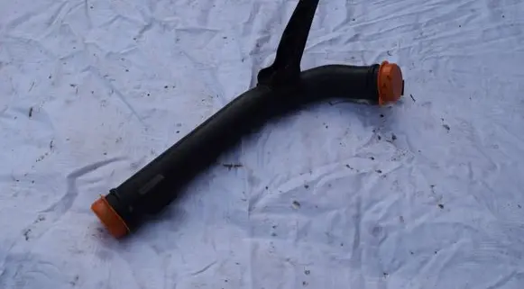 Seat Ibiza IV (6J,6P) Intercooler hose/pipe 6J0145770B