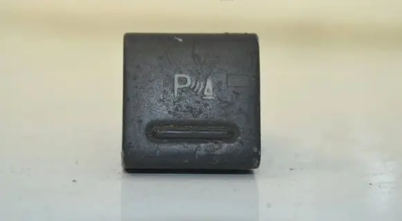 Audi A4 S4 B6 8E 8H Parking (PDC) sensor switch 8E1919381 01157A