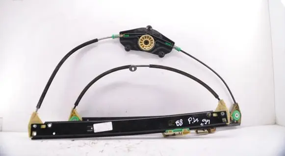 Audi A4 S4 B8 8K Front door electric window regulator 8K0837461A