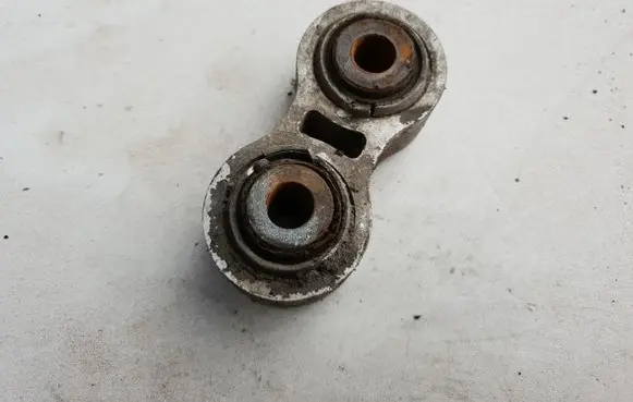 Volvo XC90 Rear control arm 31277896 31277952