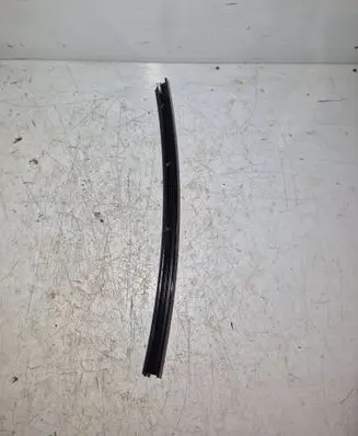 BMW X6M G06 F96 Rear door glass trim molding 7446213 C11C0DFJM1