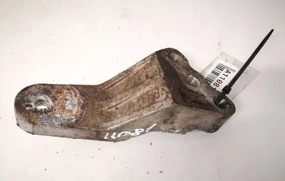 KIA Ceed Engine mounting bracket 