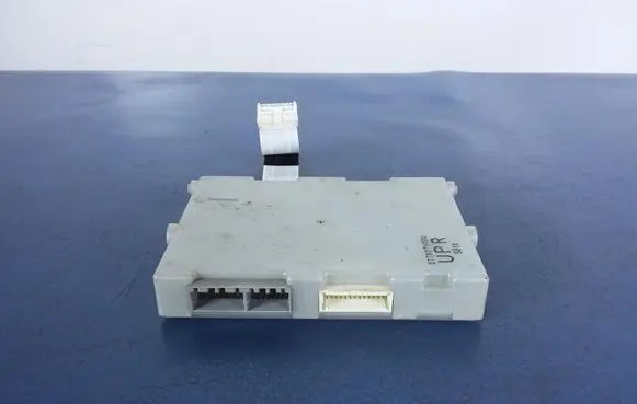 Nissan Maxima A34 Parking PDC control unit/module 277607Y000