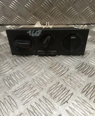 Volkswagen PASSAT B5 Climate control unit