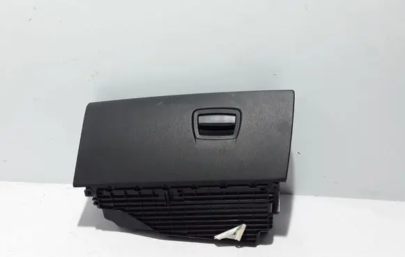 BMW 5 F10 F11 Glove box 9205981