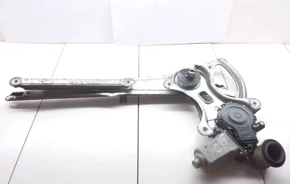 Toyota Avensis Verso Front door window regulator with motor 8571042080 0620401150