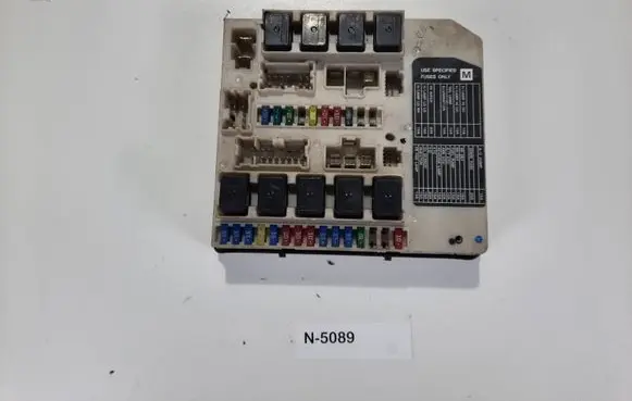 Nissan X-Trail T31 Fuse module