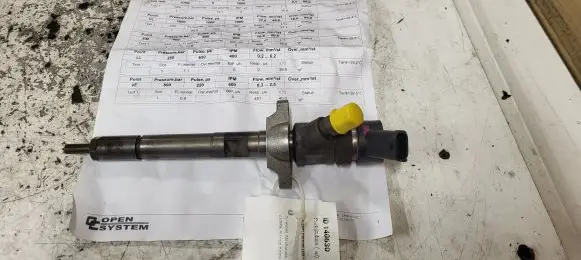 Peugeot Partner Fuel injector 0445110239