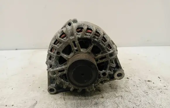 Mitsubishi Colt Generator/alternator 1800A029 704018456 A6391500250