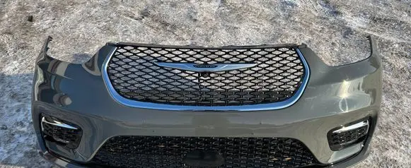 Chrysler Pacifica Front bumper 86532300