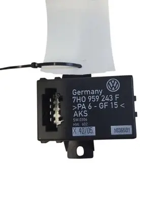 Volkswagen Multivan T5 Sliding door control unit/module 7H0959243F