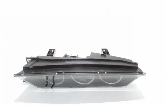Nissan Primera Speedometer (instrument cluster) AU881