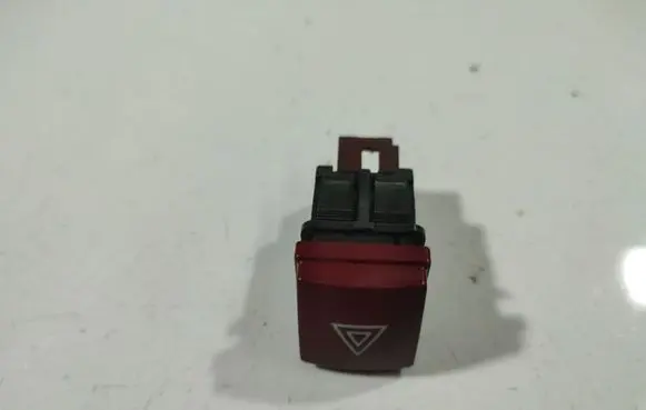 Peugeot 207 Hazard light switch 