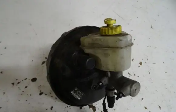 Porsche Cayenne (9PA) Brake booster 7L5612101A