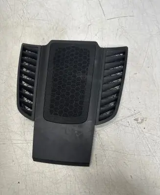 Porsche Cayenne (92A) Dash center speaker trim cover 7P5858189