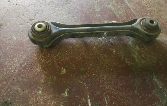 BMW 1 E82 E88 Rear upper control arm/wishbone