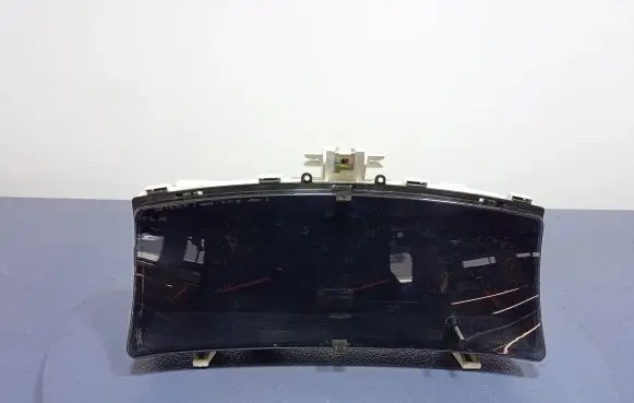 Toyota Corolla E120 E130 Speedometer (instrument cluster) 110080107004