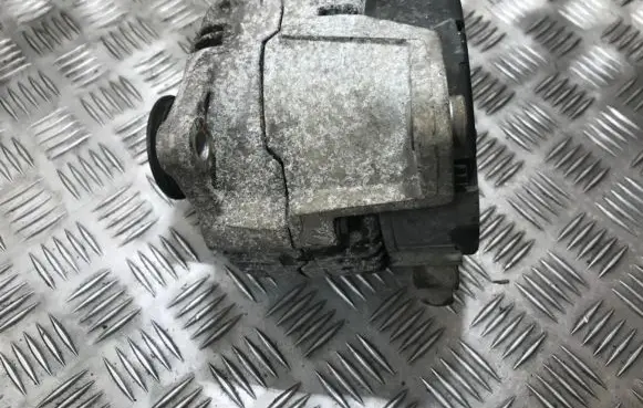 Ford Mondeo MK I Generator/alternator 0123212001 93bb-10300-ag