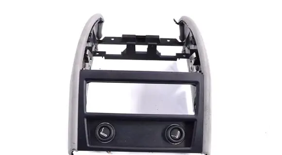 Mitsubishi L200 Other center console (tunnel) element 9171271