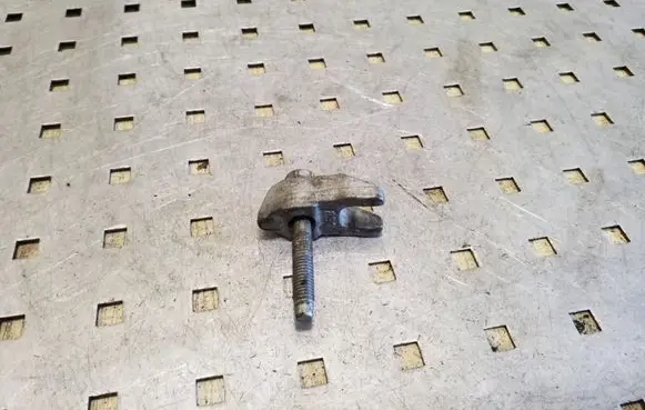 Fuel Injector clamp holder